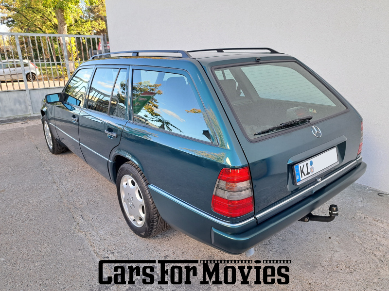 CarsForMovies | Mercedes Benz S124 W124 1995 Deutschland Grün Grau Zivilfahrzeug Kombi Berlin 7532 Schiebedach Anhängerkupplung ahk